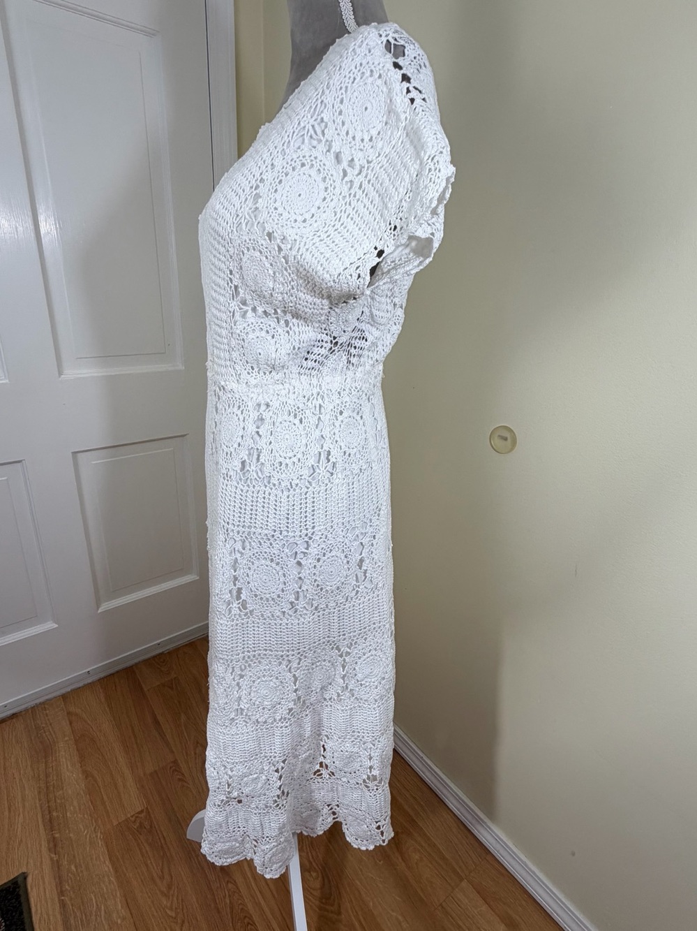 Vintage 70s White Hand Crochet Dress M Midi Cotton Sundress Prairie Boho Bridal - Picture 9 of 16